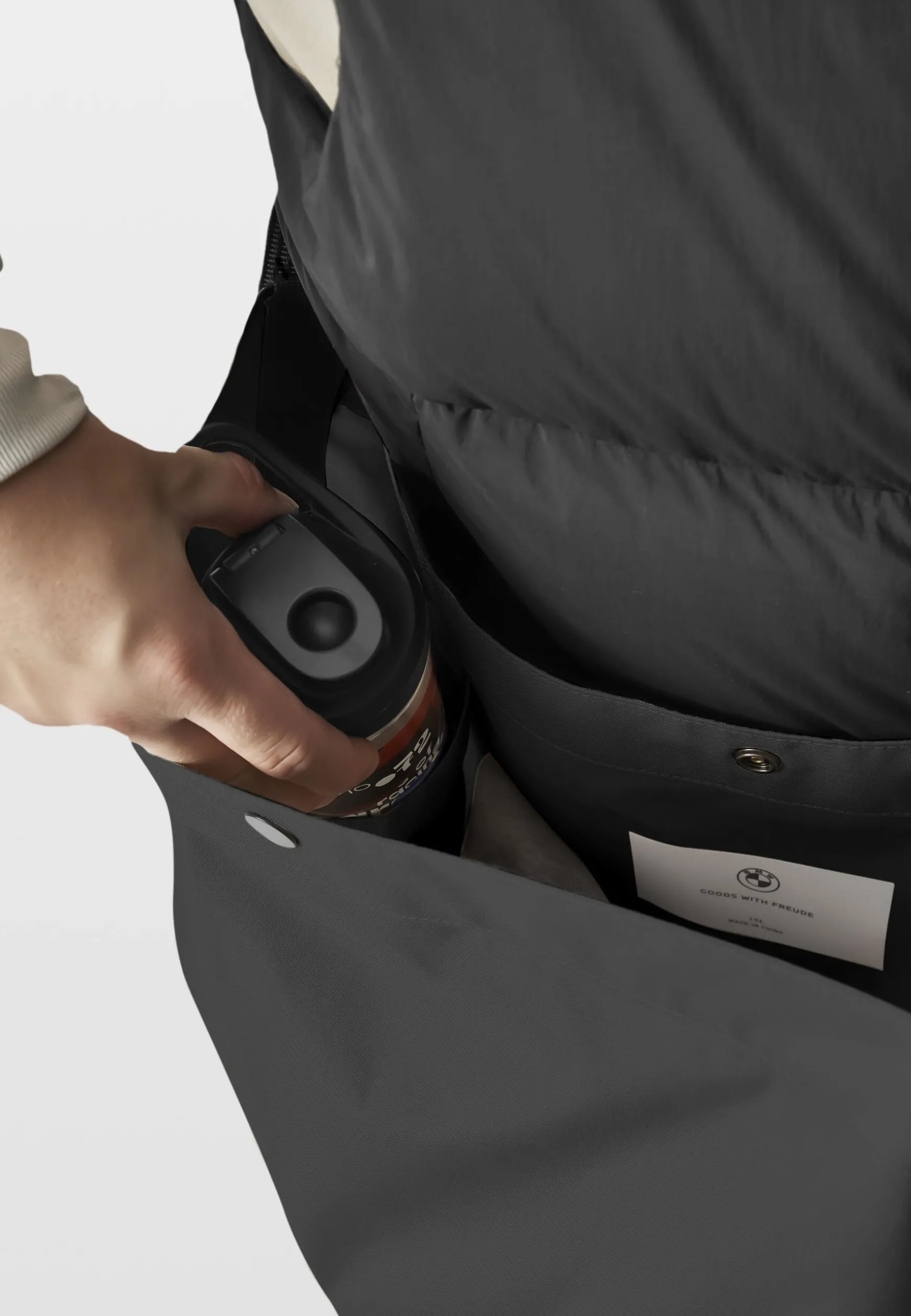 Bags & Luggage<BMW Lifestyle BMW Applied Tag Shoulder Bag black