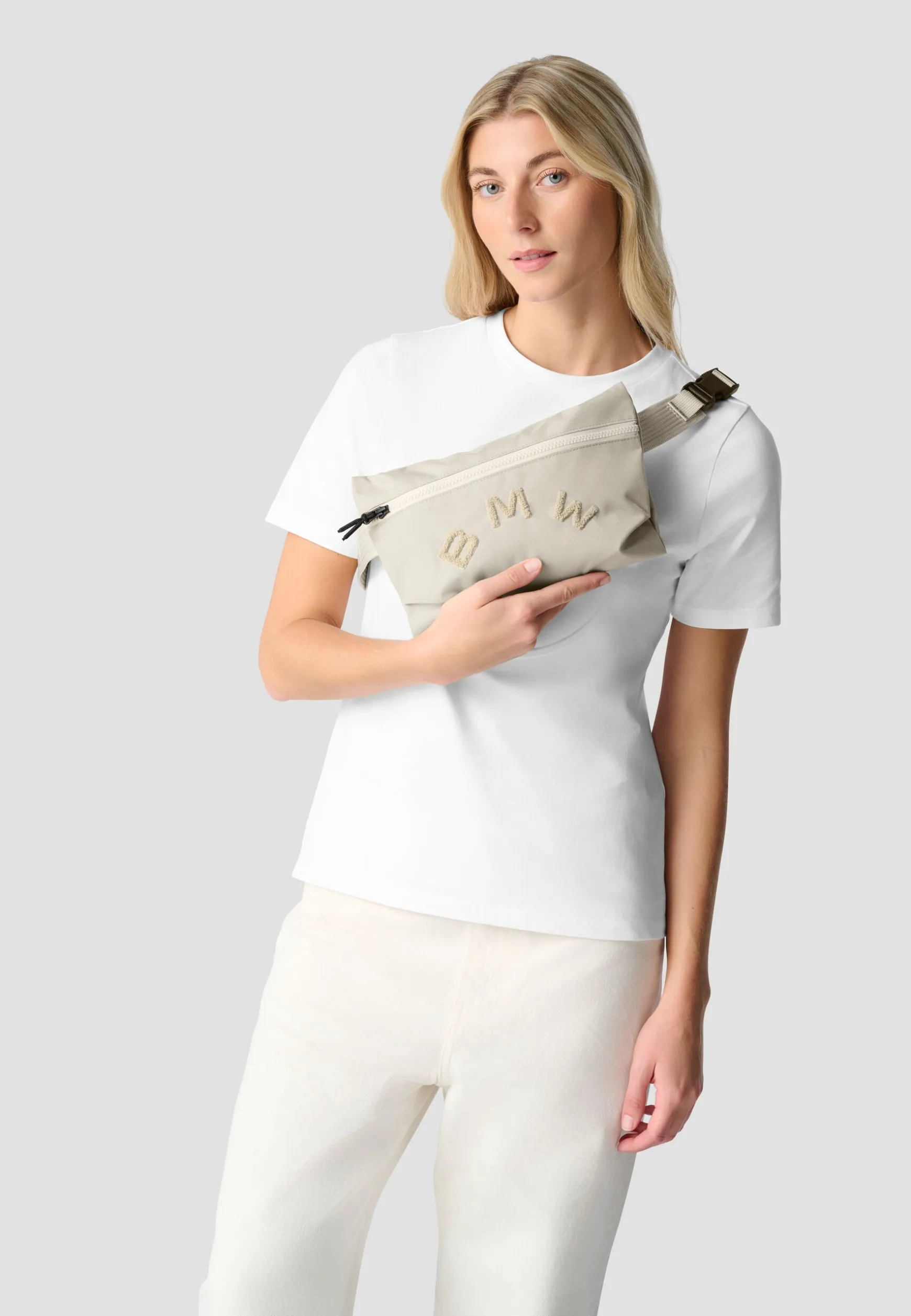 Bags & Luggage<BMW Lifestyle BMW cross body bag beige