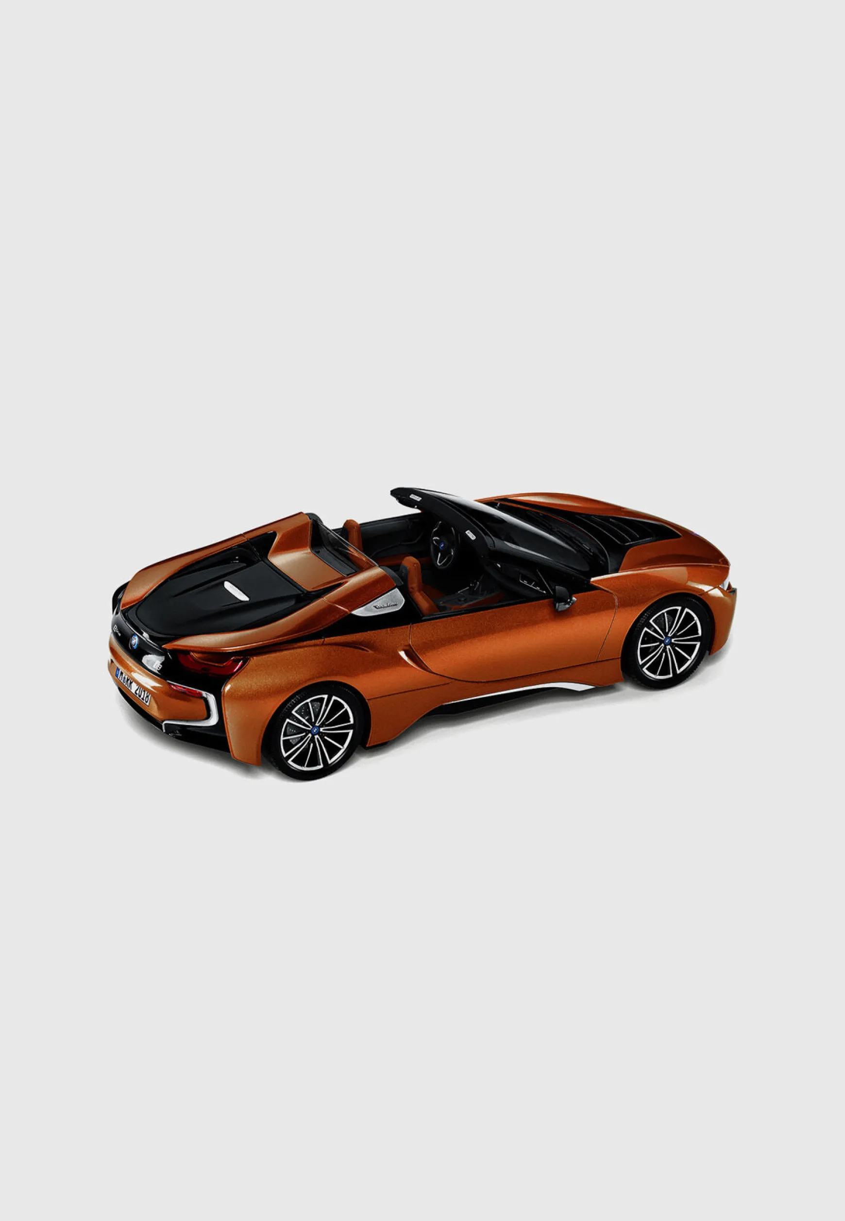 Models & Miniatures<BMW Lifestyle 1:12 BMW i8 Roadster Limited Edition Miniature bronze