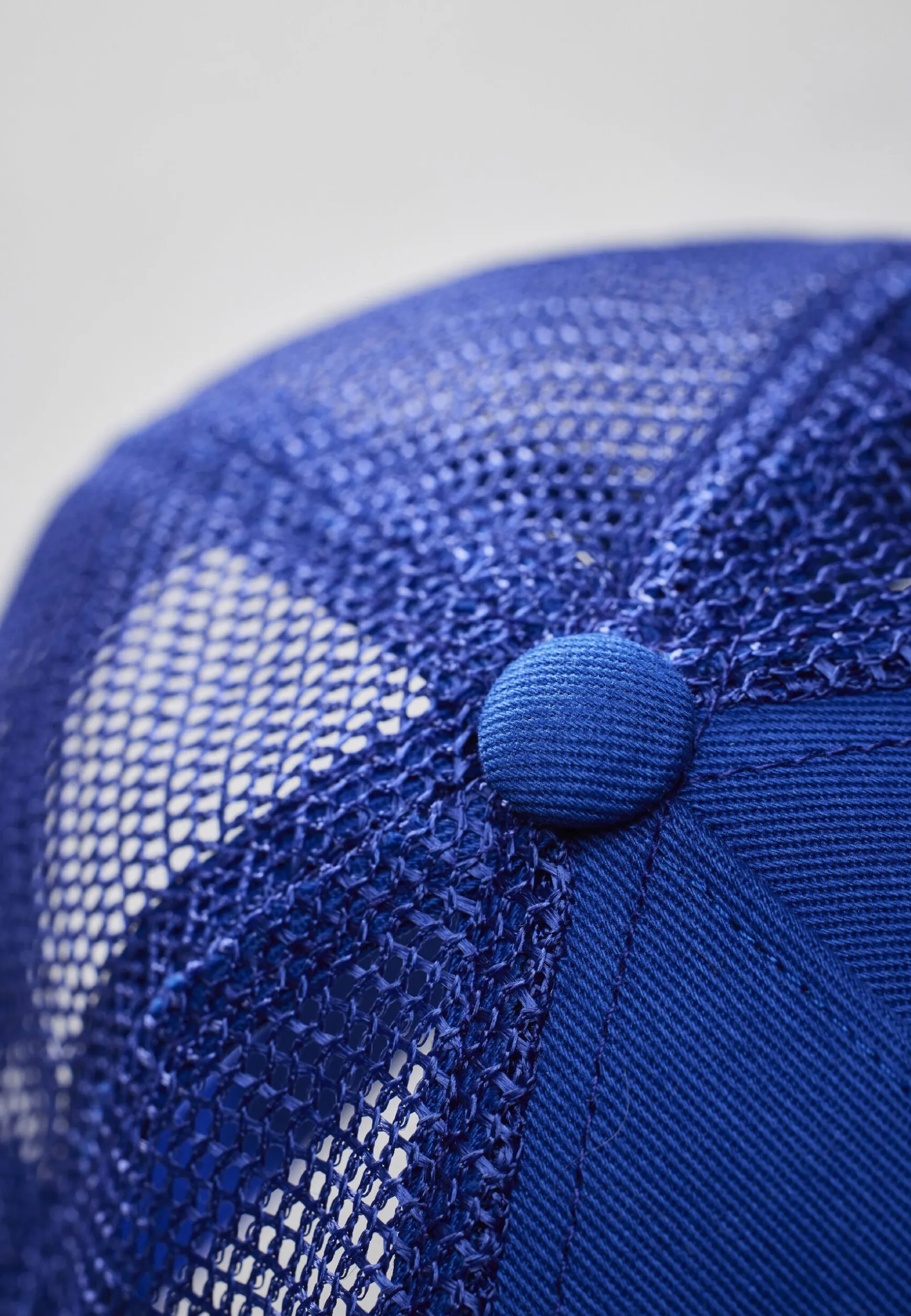 bmw_m_trucker_cap_reflective_6.webp Caps<BMW Lifestyle BMW M Trucker Cap Reflective multicolor