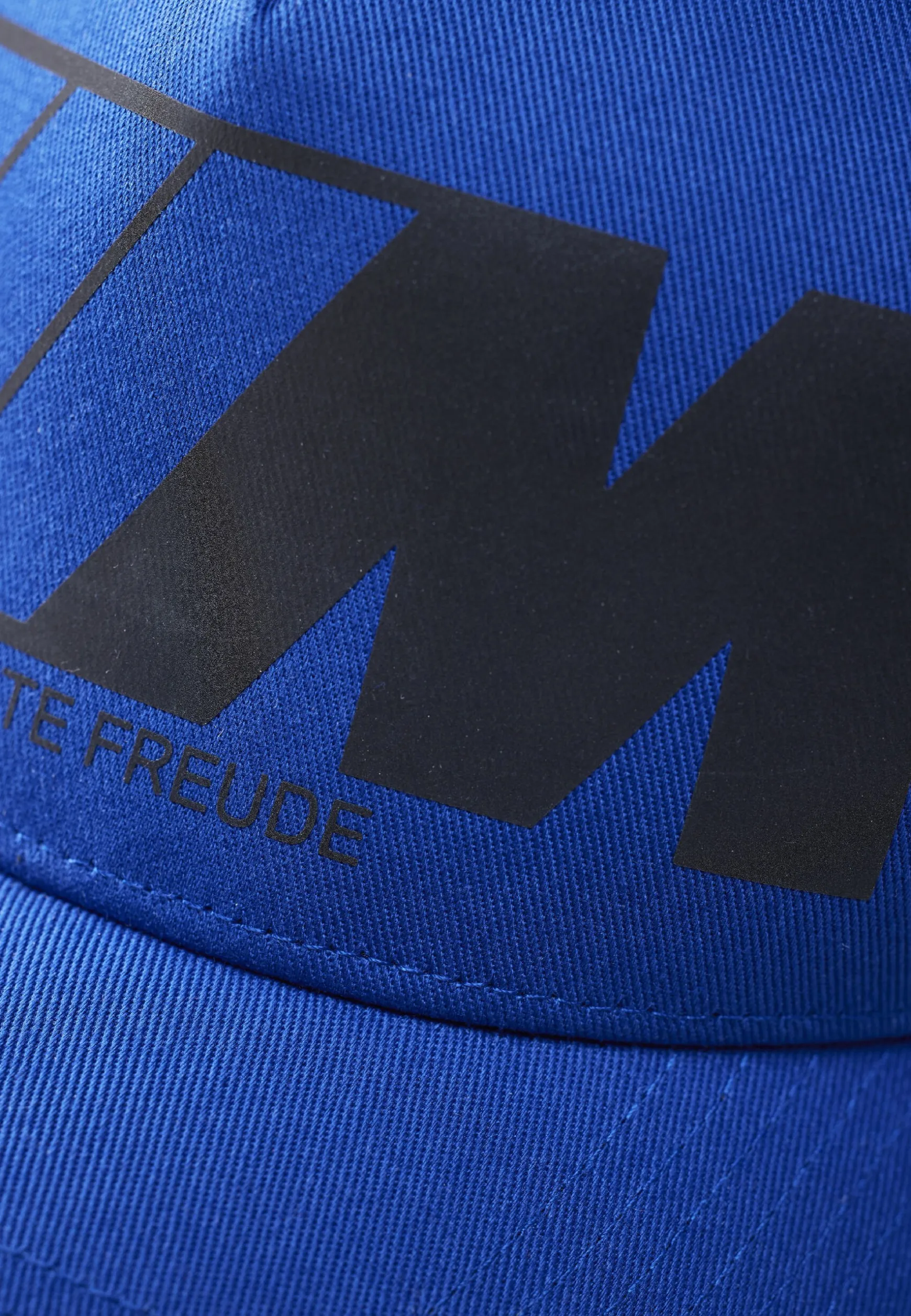 bmw_m_trucker_cap_reflective_7.webp Caps<BMW Lifestyle BMW M Trucker Cap Reflective multicolor