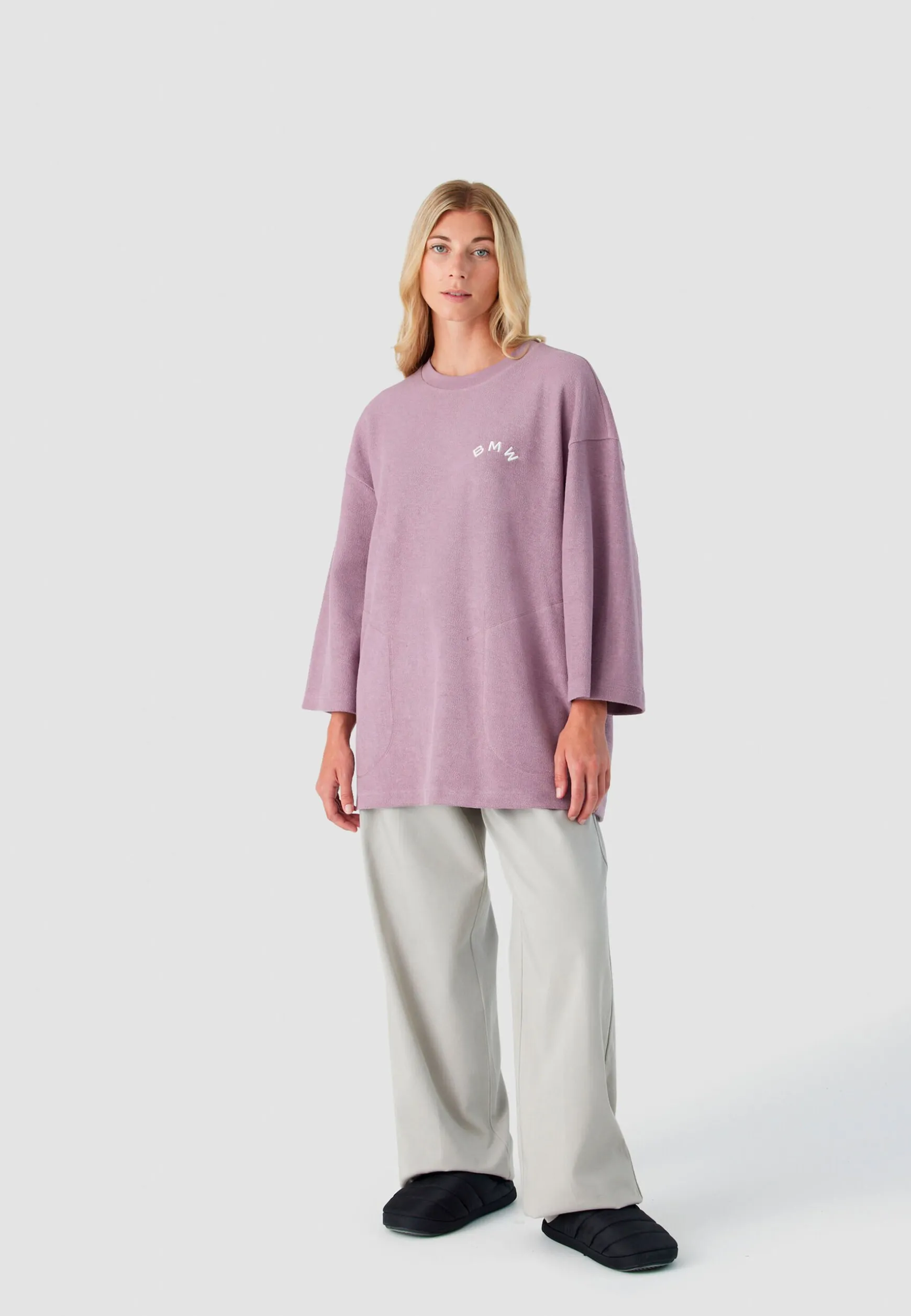 Women<BMW Lifestyle BMW Reverse Half Sleeve